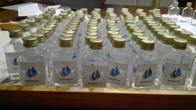 Weihwasserfläschchen
